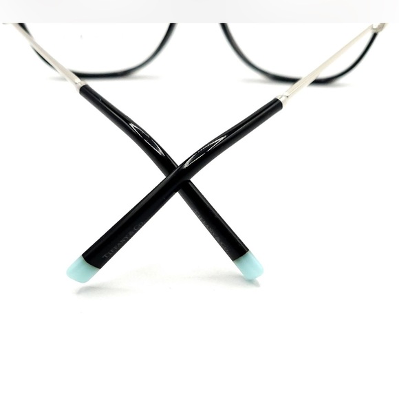 New Women’s Tiffany&Co Eyeglasses - Picture 5 of 6